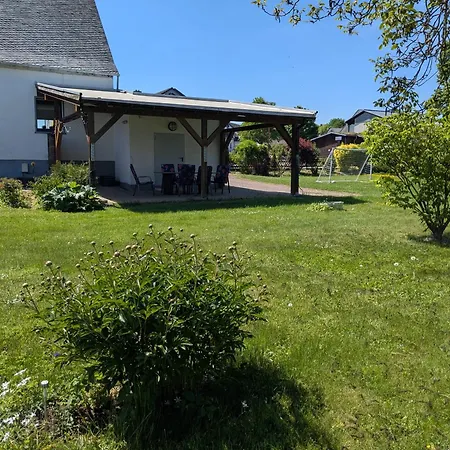 Nyaraló Krolik - Hunsrueck, Zwischen Mosel, Rhein Und Nahe *
